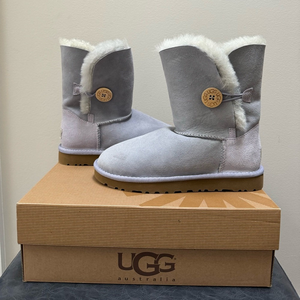 UGG Bailey Button Classic Boots